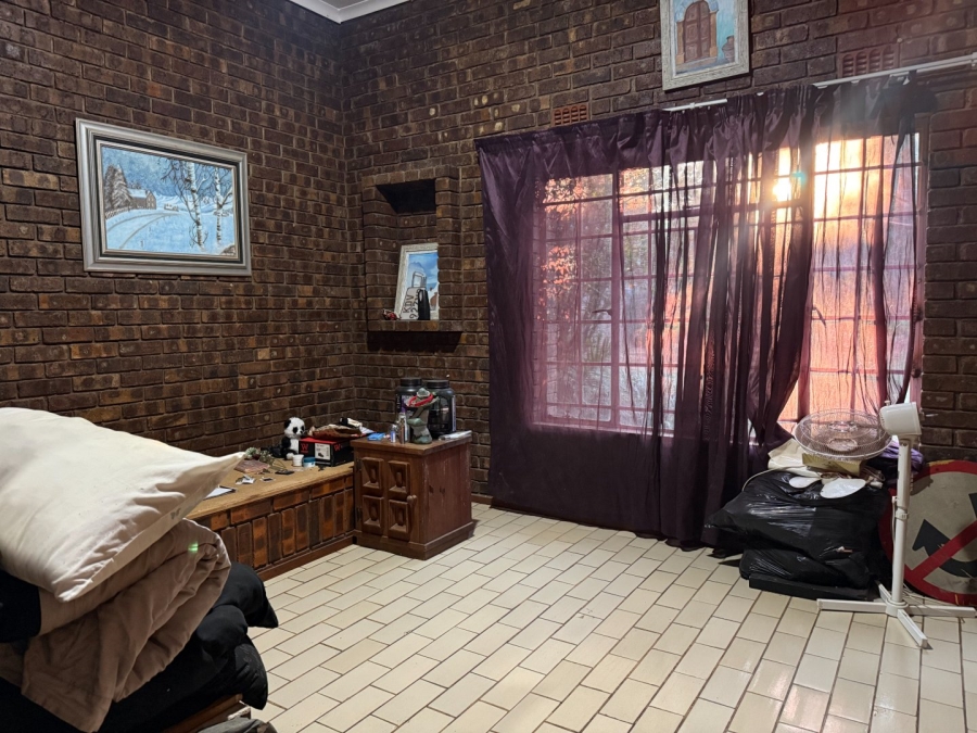 To Let 3 Bedroom Property for Rent in White River AH Mpumalanga