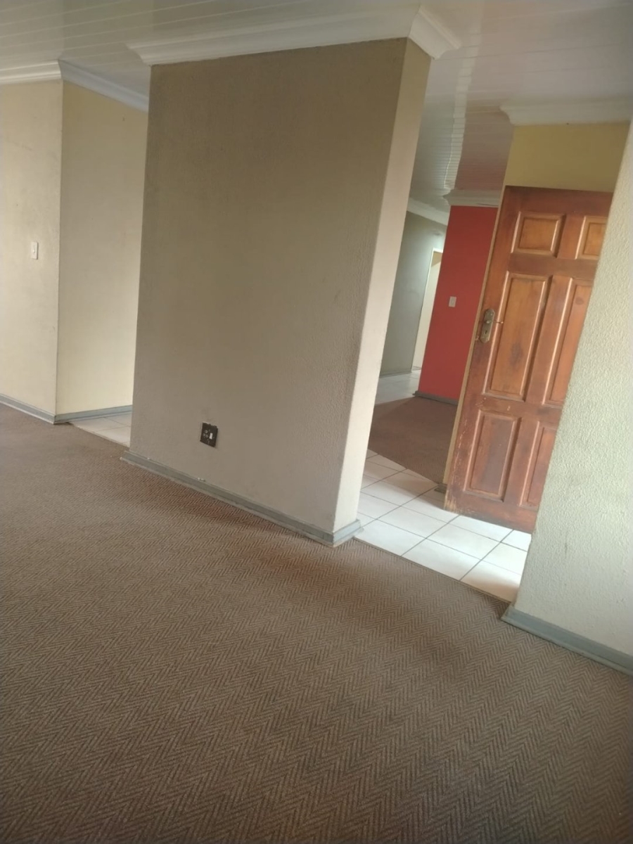 3 Bedroom Property for Sale in Die Heuwel Mpumalanga