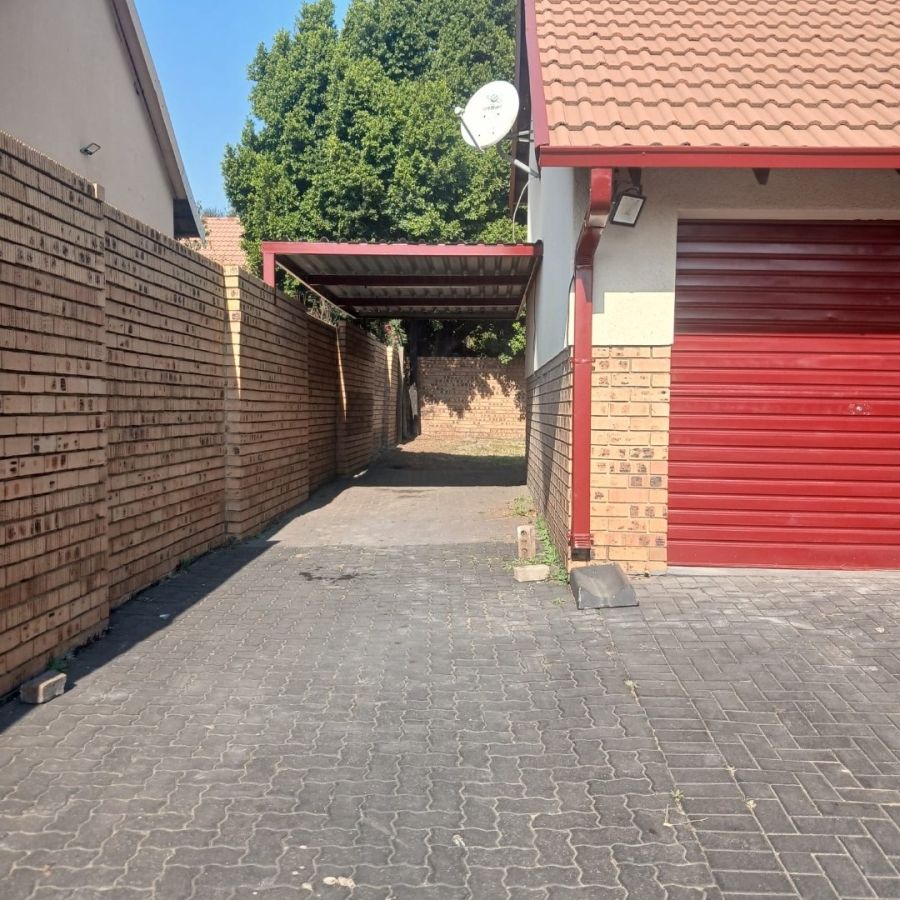 3 Bedroom Property for Sale in Die Heuwel Mpumalanga