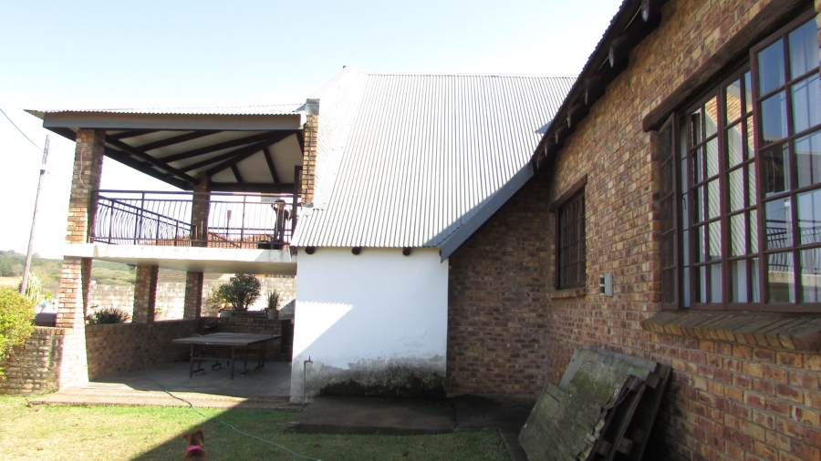 5 Bedroom Property for Sale in White River Ext 6 Mpumalanga