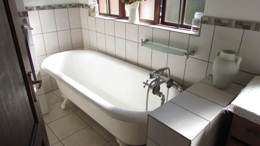 5 Bedroom Property for Sale in White River Ext 6 Mpumalanga