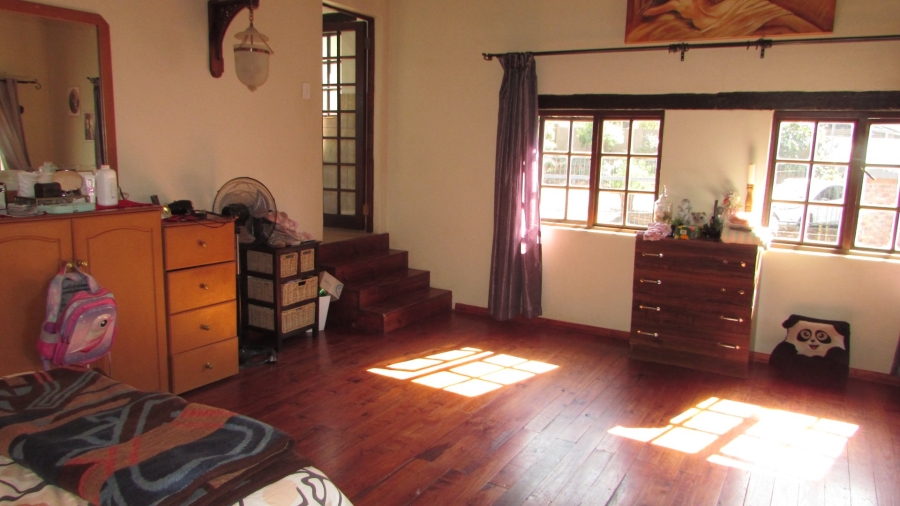 5 Bedroom Property for Sale in White River Ext 6 Mpumalanga