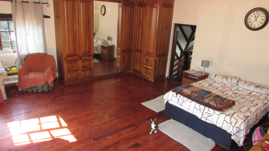 5 Bedroom Property for Sale in White River Ext 6 Mpumalanga