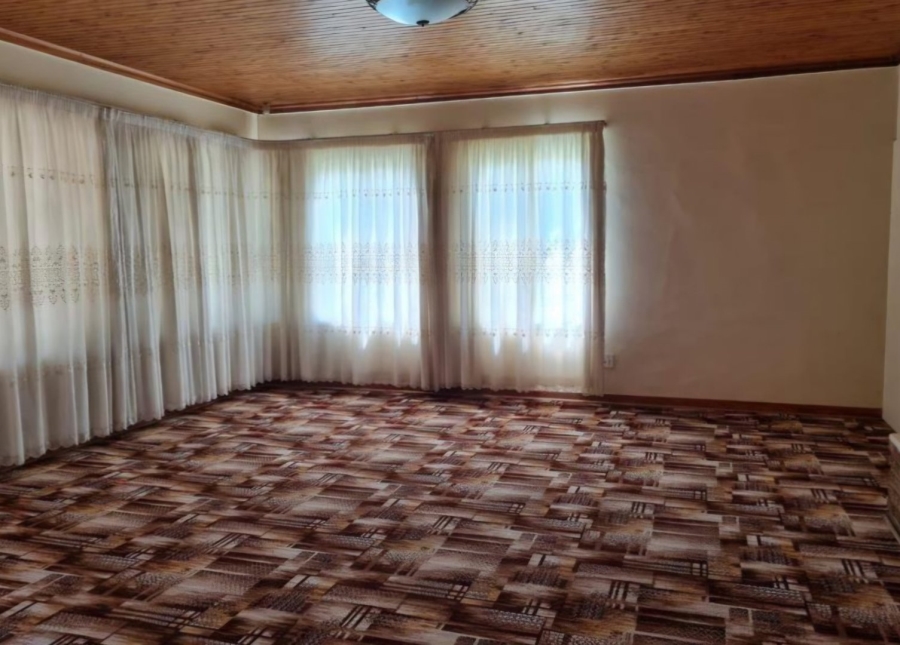 5 Bedroom Property for Sale in Kinross Mpumalanga