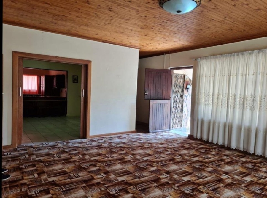 5 Bedroom Property for Sale in Kinross Mpumalanga