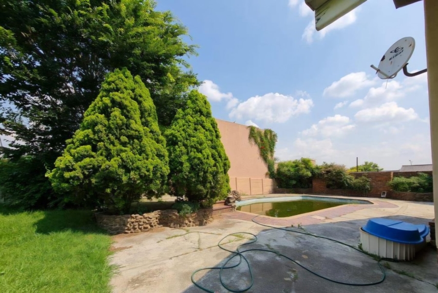 5 Bedroom Property for Sale in Kinross Mpumalanga
