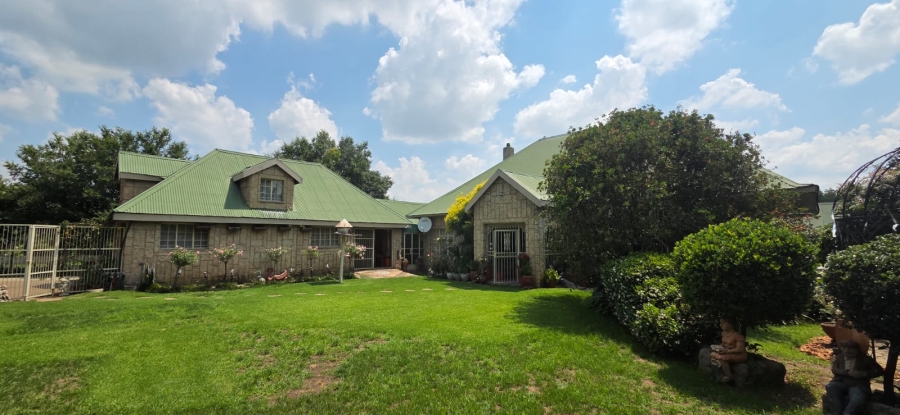 4 Bedroom Property for Sale in Standerton Mpumalanga