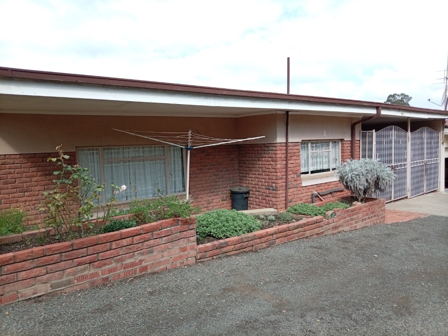 3 Bedroom Property for Sale in Standerton Mpumalanga