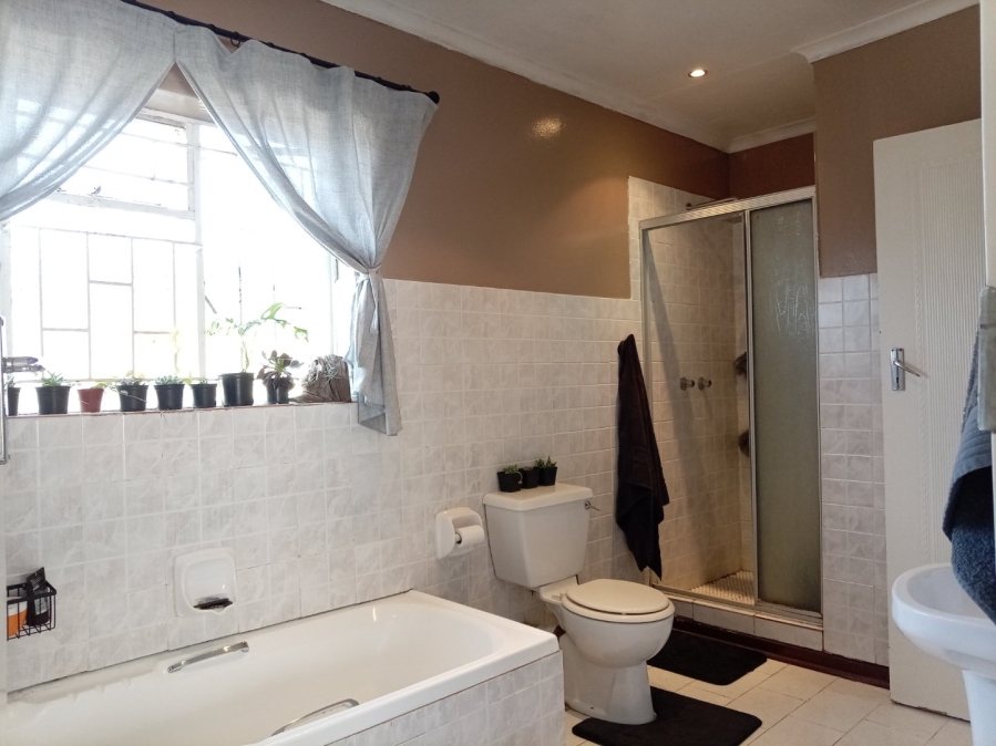 2 Bedroom Property for Sale in Standerton Mpumalanga