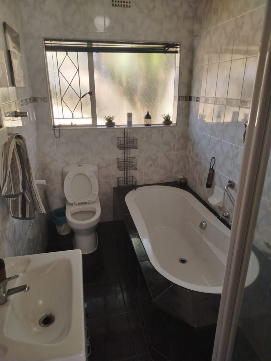 4 Bedroom Property for Sale in Del Judor Ext 2 Mpumalanga