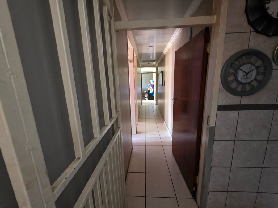 To Let 7 Bedroom Property for Rent in Secunda Mpumalanga