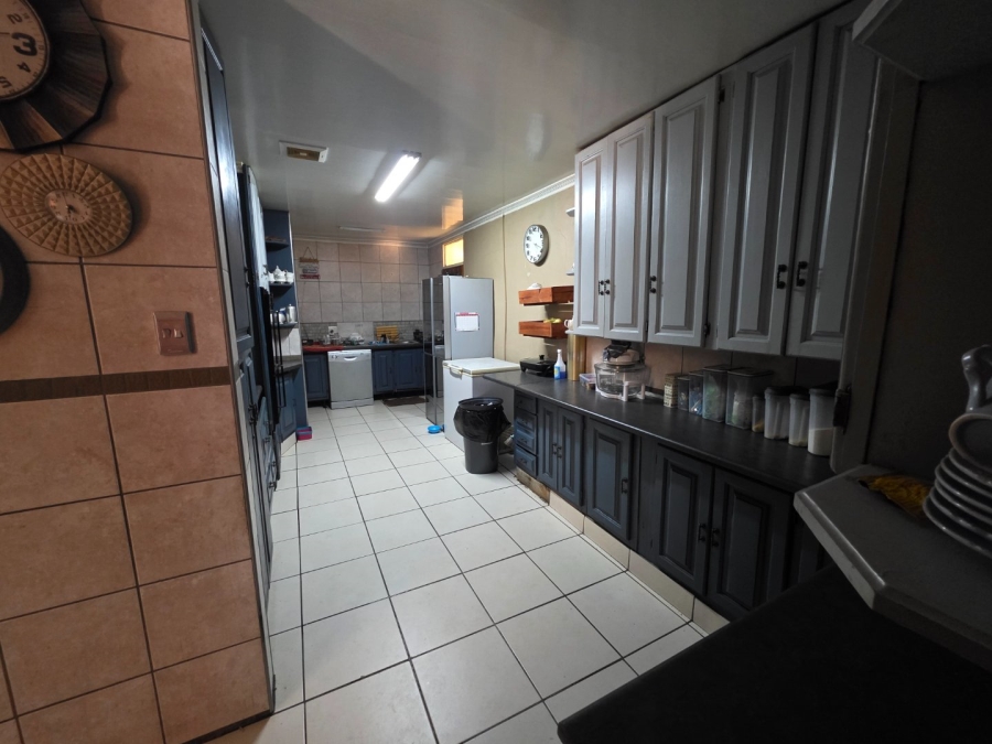 To Let 7 Bedroom Property for Rent in Secunda Mpumalanga
