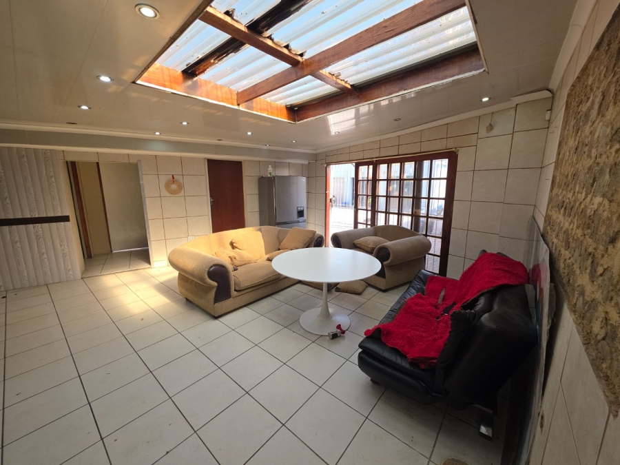 To Let 7 Bedroom Property for Rent in Secunda Mpumalanga