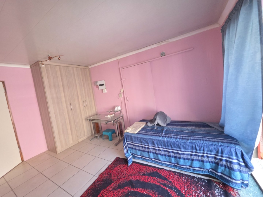 To Let 7 Bedroom Property for Rent in Secunda Mpumalanga