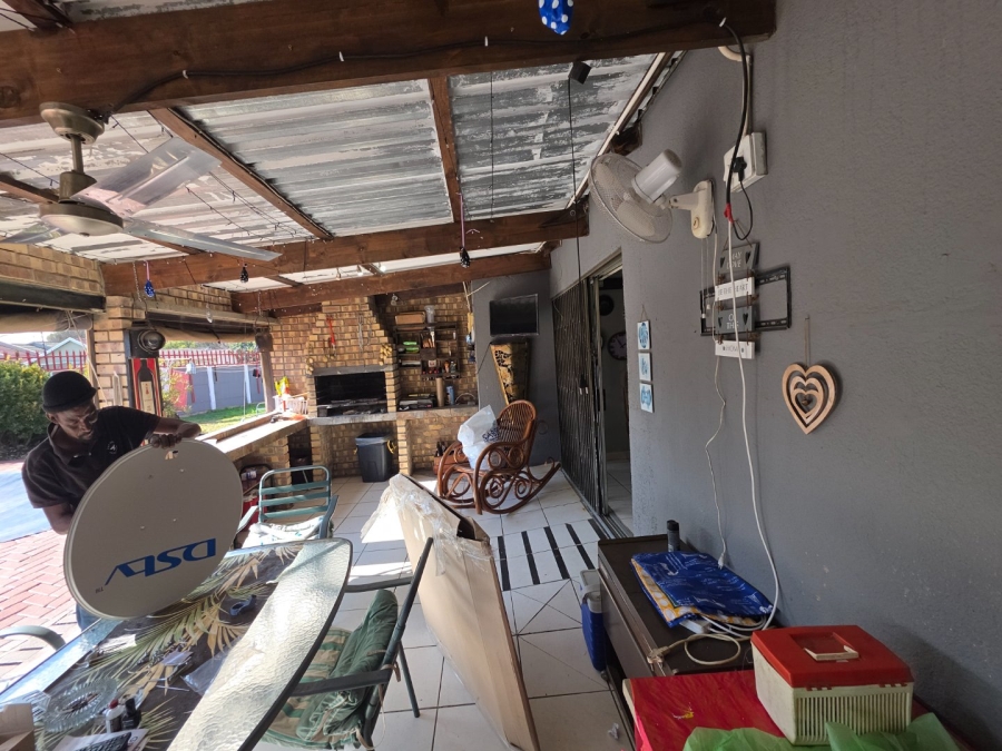 To Let 7 Bedroom Property for Rent in Secunda Mpumalanga