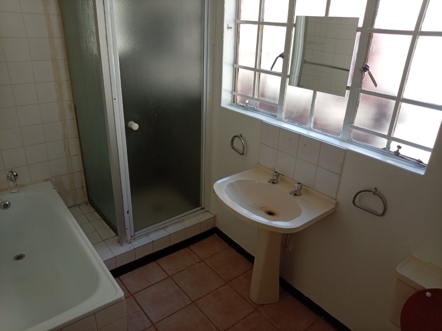 To Let 3 Bedroom Property for Rent in Meyerville Mpumalanga