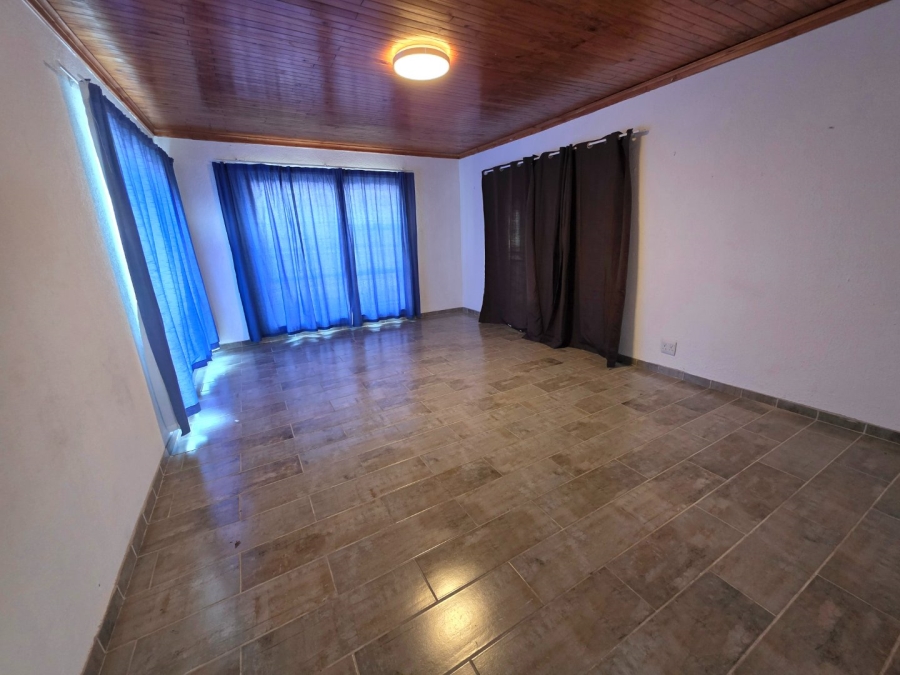 4 Bedroom Property for Sale in Kruinpark Mpumalanga