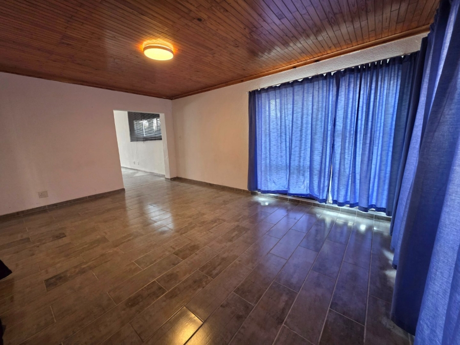4 Bedroom Property for Sale in Kruinpark Mpumalanga