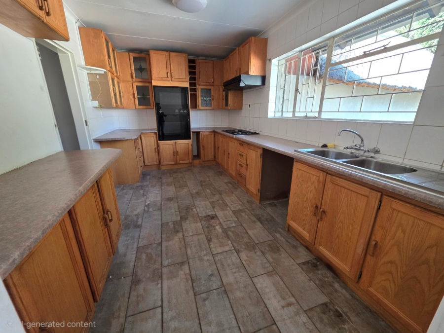 4 Bedroom Property for Sale in Kruinpark Mpumalanga