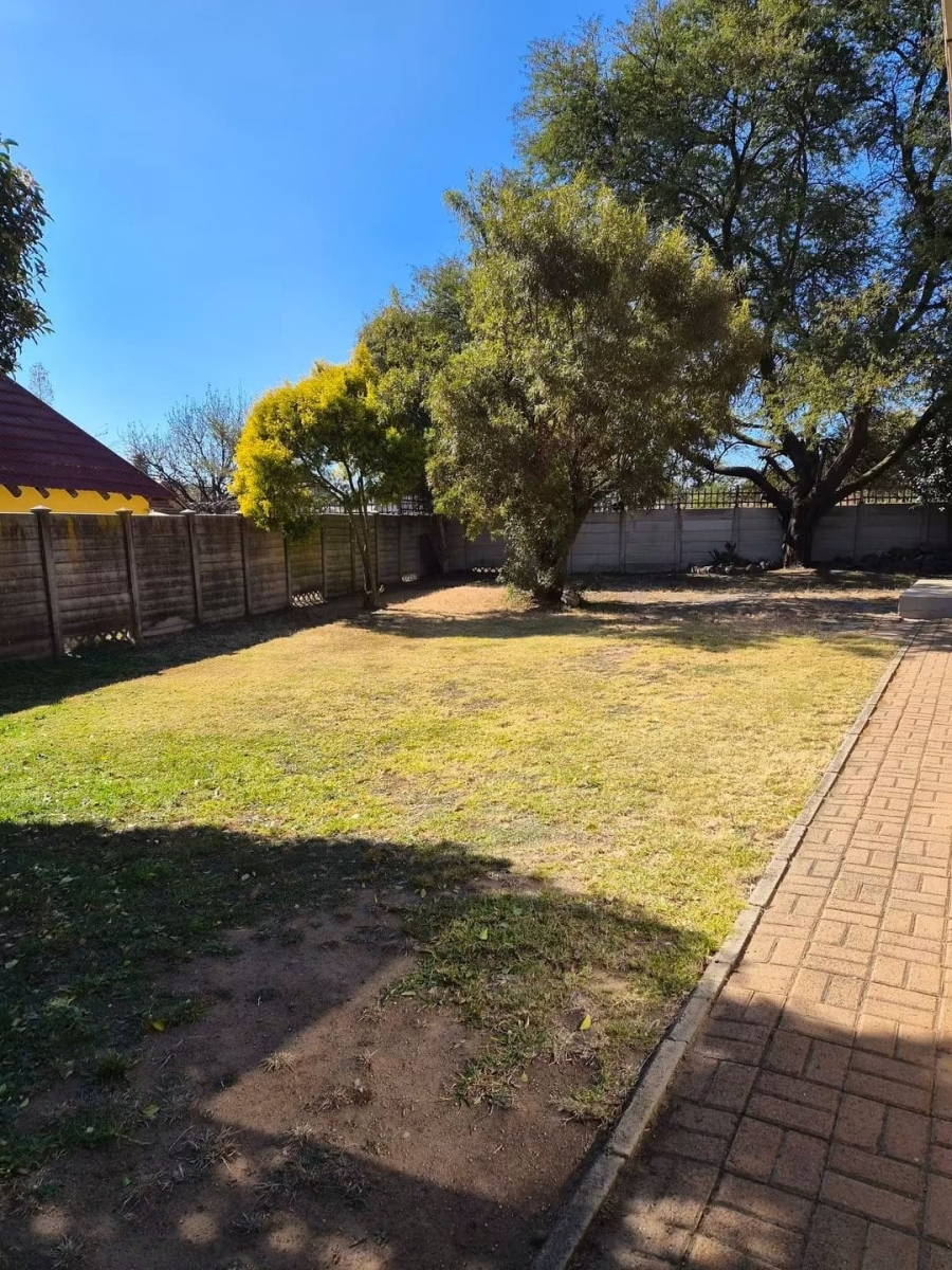 4 Bedroom Property for Sale in Kruinpark Mpumalanga