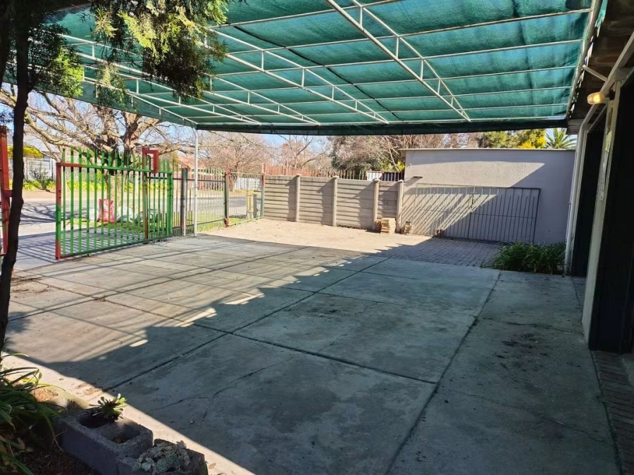 4 Bedroom Property for Sale in Kruinpark Mpumalanga