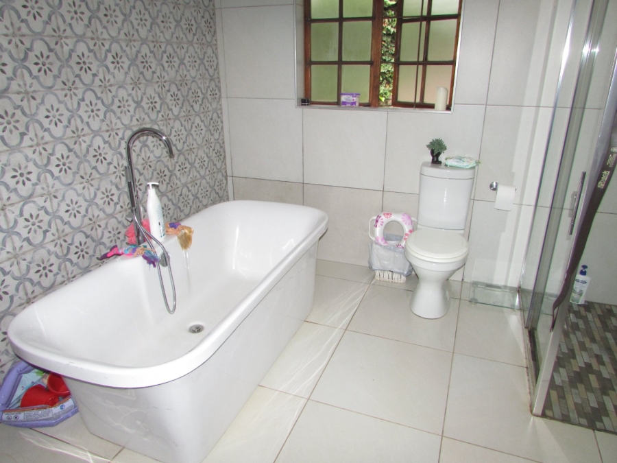  Bedroom Property for Sale in White River AH Mpumalanga
