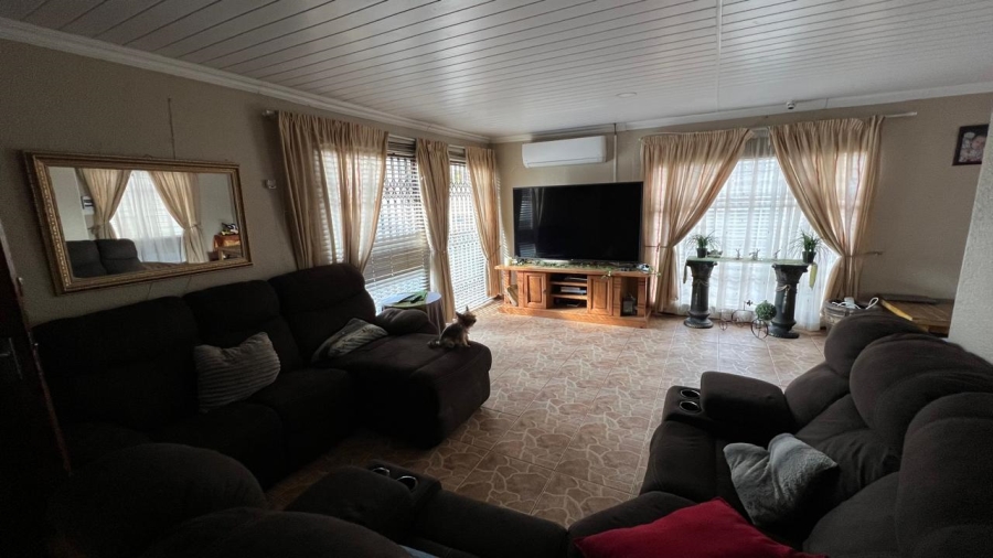 4 Bedroom Property for Sale in Sunset Park Mpumalanga