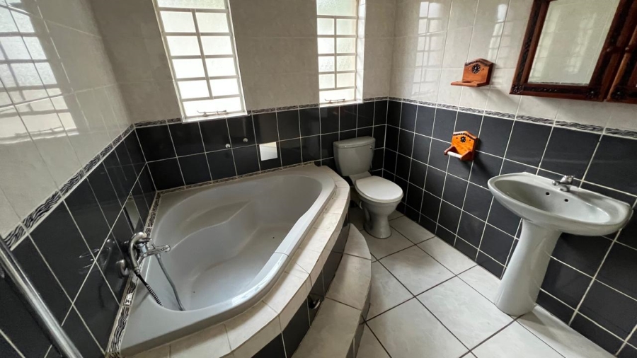 4 Bedroom Property for Sale in Sunset Park Mpumalanga