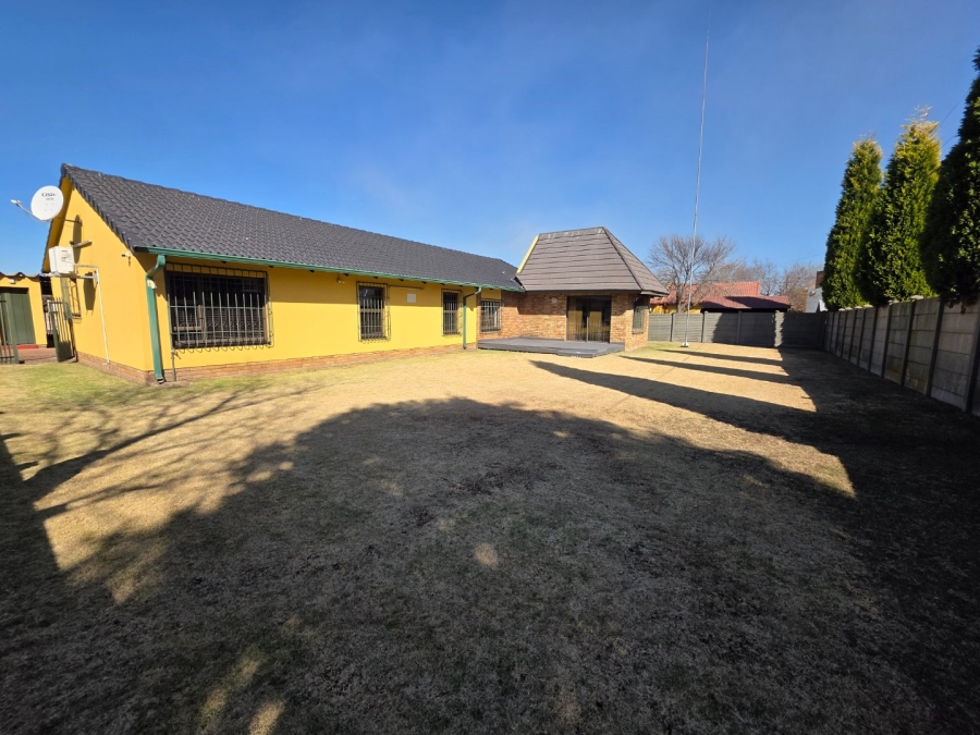 3 Bedroom Property for Sale in Kruinpark Mpumalanga