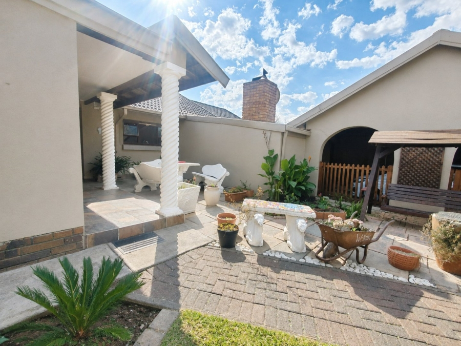 3 Bedroom Property for Sale in Secunda Mpumalanga