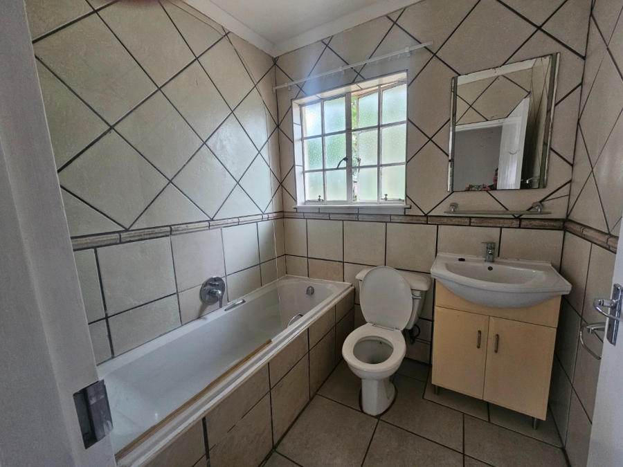 2 Bedroom Property for Sale in White River Ext 16 Mpumalanga