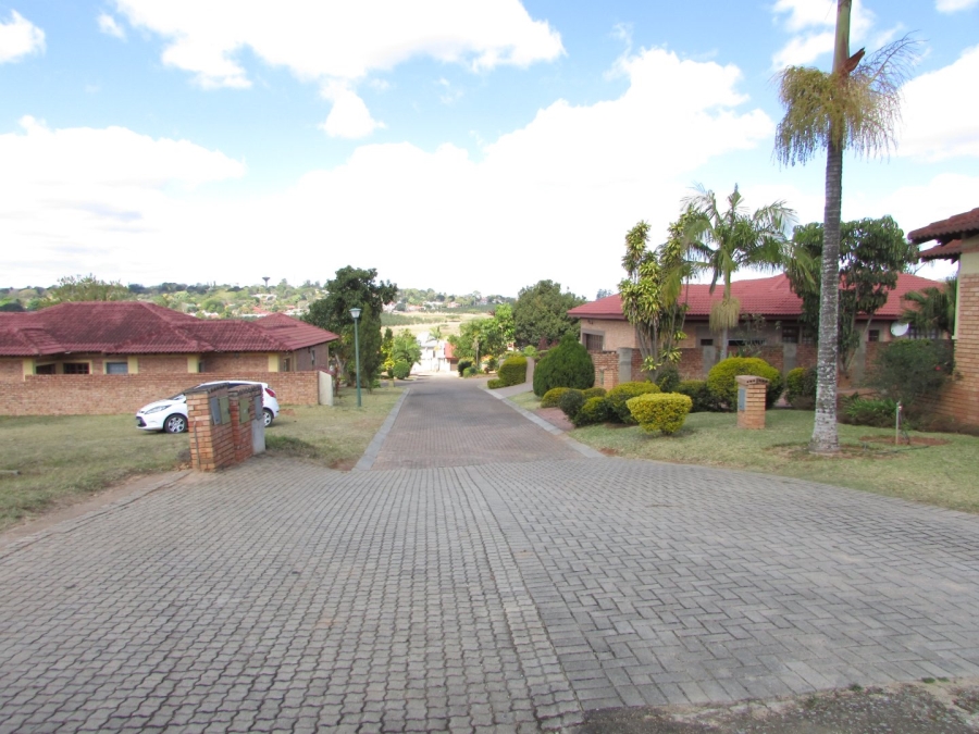 5 Bedroom Property for Sale in White River Ext 49 Mpumalanga