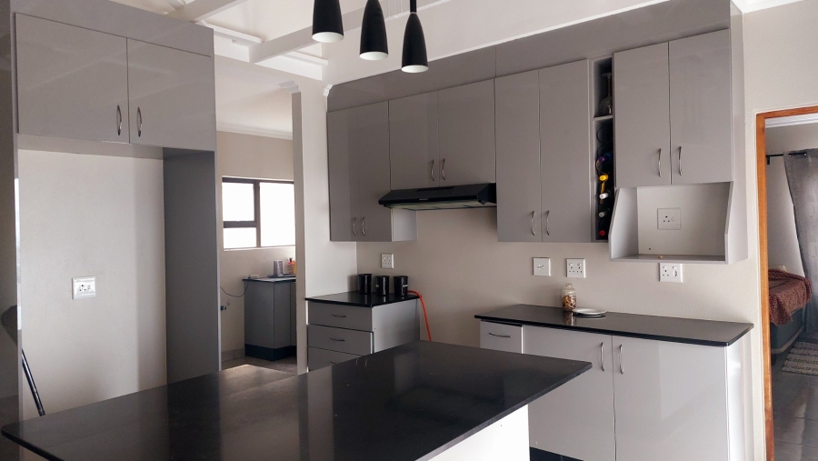 3 Bedroom Property for Sale in Stonehenge Ext 1 Mpumalanga