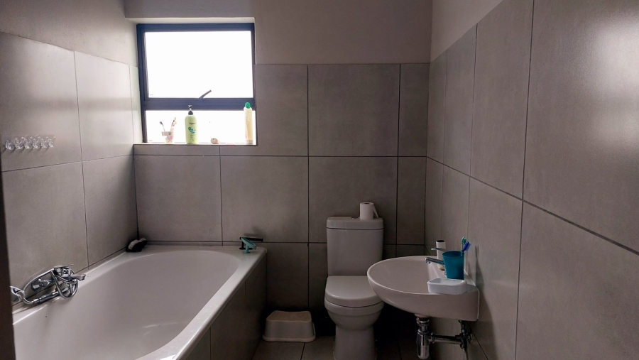 3 Bedroom Property for Sale in Stonehenge Ext 1 Mpumalanga