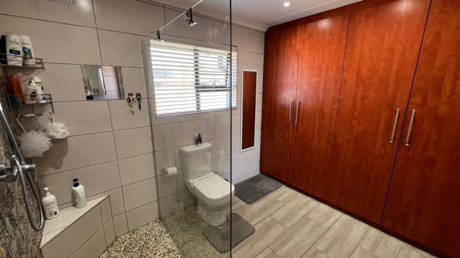 4 Bedroom Property for Sale in Suidheuwel Mpumalanga