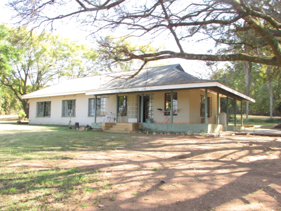 Commercial Property for Sale in White River Estates Mpumalanga