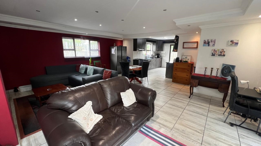 6 Bedroom Property for Sale in Secunda Mpumalanga