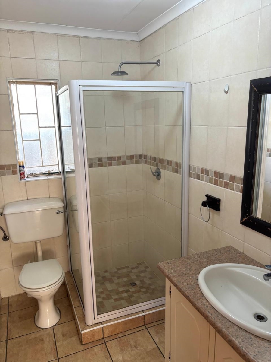 6 Bedroom Property for Sale in Secunda Mpumalanga