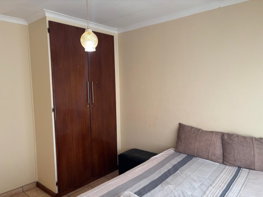 6 Bedroom Property for Sale in Secunda Mpumalanga
