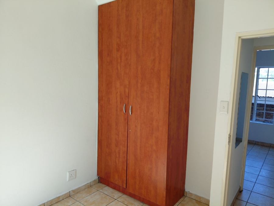 2 Bedroom Property for Sale in Nelspruit Ext 2 Mpumalanga