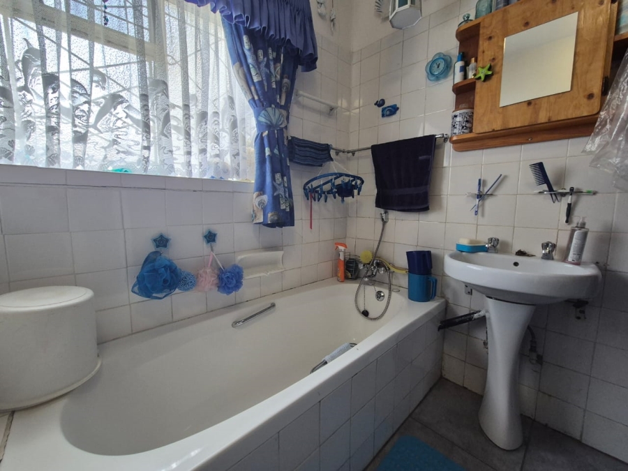 4 Bedroom Property for Sale in Volksrust Mpumalanga