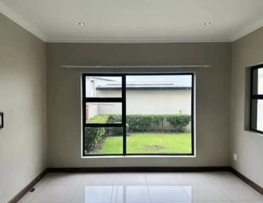 3 Bedroom Property for Sale in Ben Fleur Mpumalanga