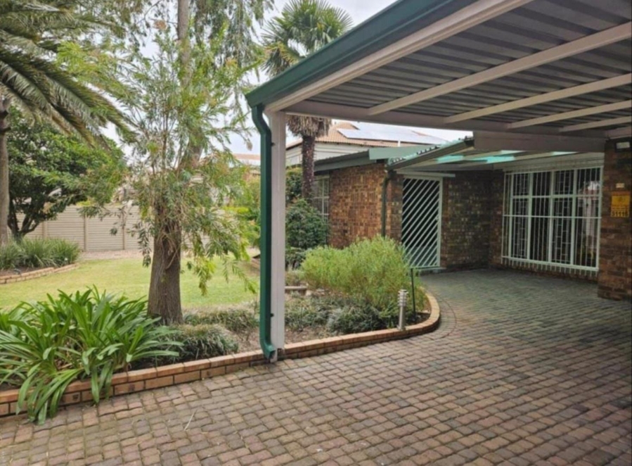 3 Bedroom Property for Sale in Sunset Park Mpumalanga