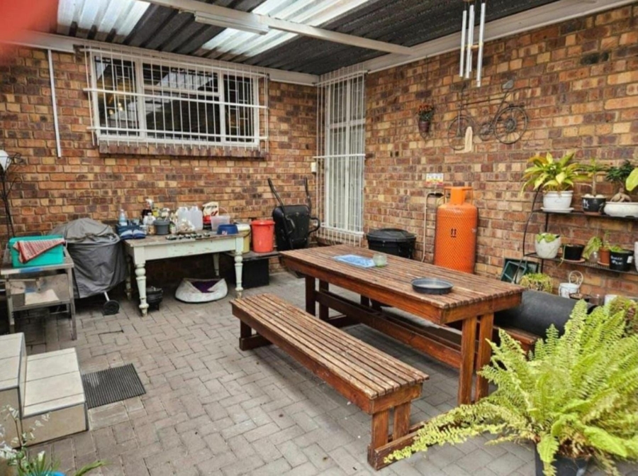 3 Bedroom Property for Sale in Sunset Park Mpumalanga