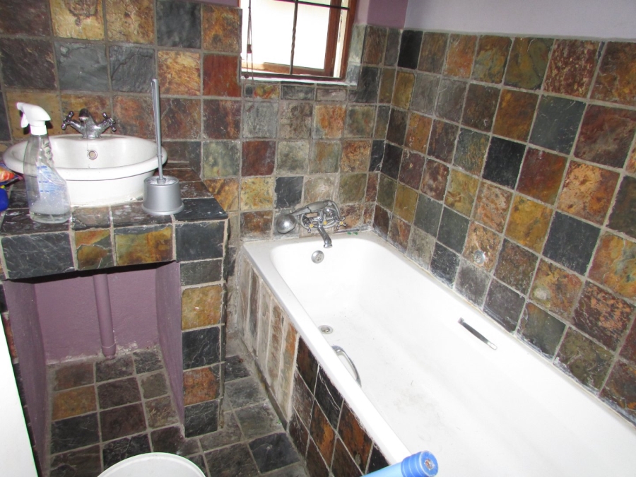 4 Bedroom Property for Sale in Stonehenge Ext 1 Mpumalanga