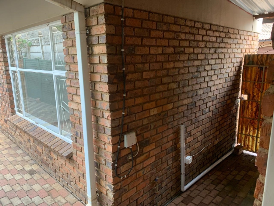 1 Bedroom Property for Sale in Lydenburg Mpumalanga