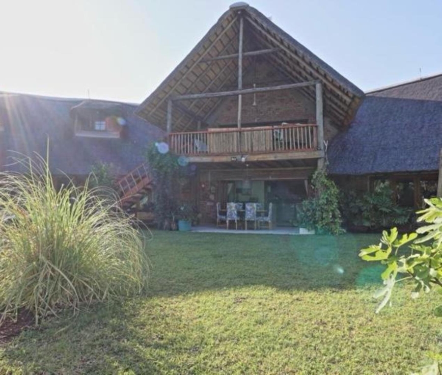 5 Bedroom Property for Sale in Marloth Park Mpumalanga