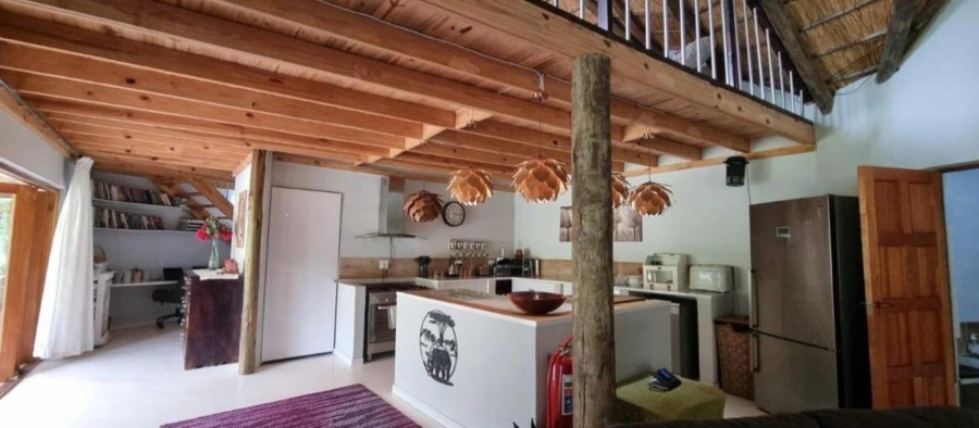 5 Bedroom Property for Sale in Marloth Park Mpumalanga