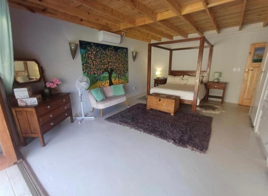5 Bedroom Property for Sale in Marloth Park Mpumalanga