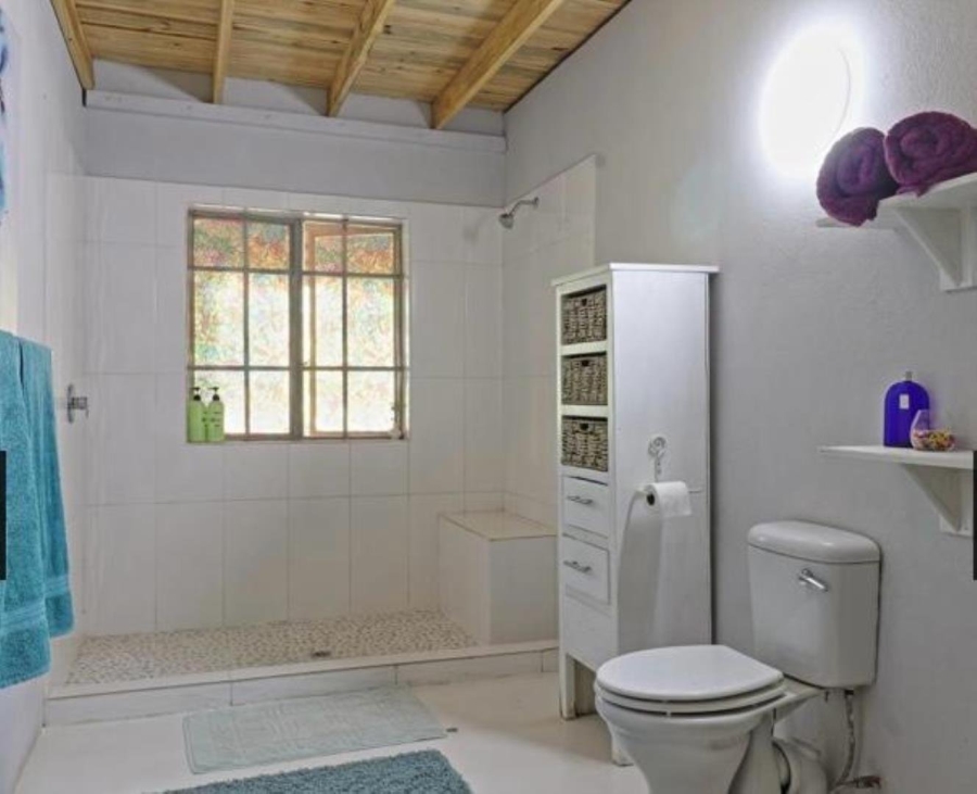 5 Bedroom Property for Sale in Marloth Park Mpumalanga